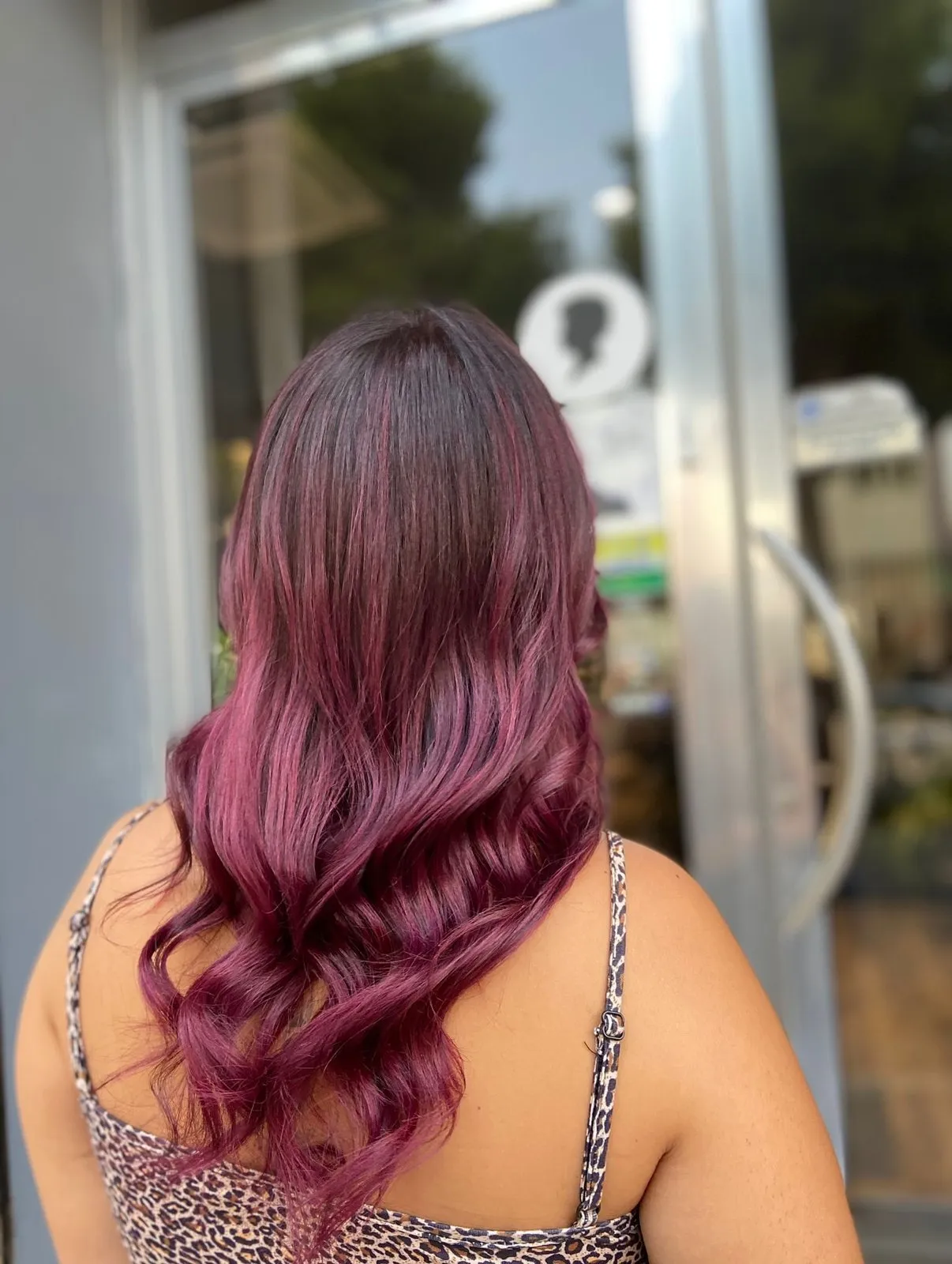 Borgogna sfumato, lavoro di Glitch Hair Studio Salon
